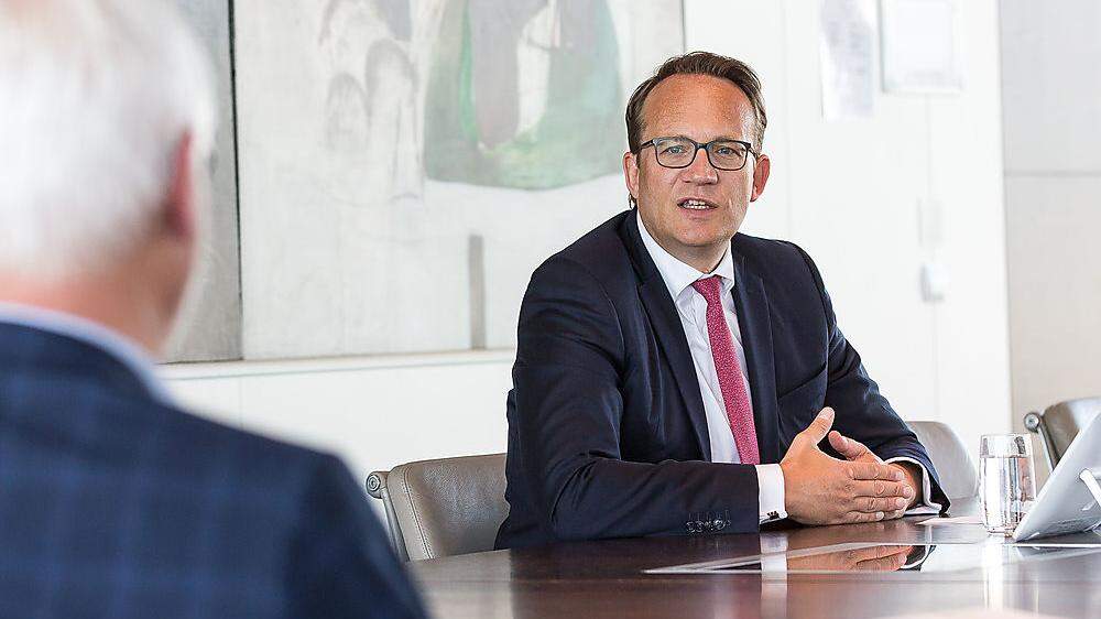 RWE-Vorstandsvorsitzender Markus Krebber: &quot;Gemeinsam mit Partnern 20 Milliarden Euro in den Ausbau Erneuerbarer&quot;