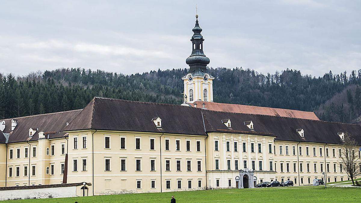 Gynmasium im Stift Rein