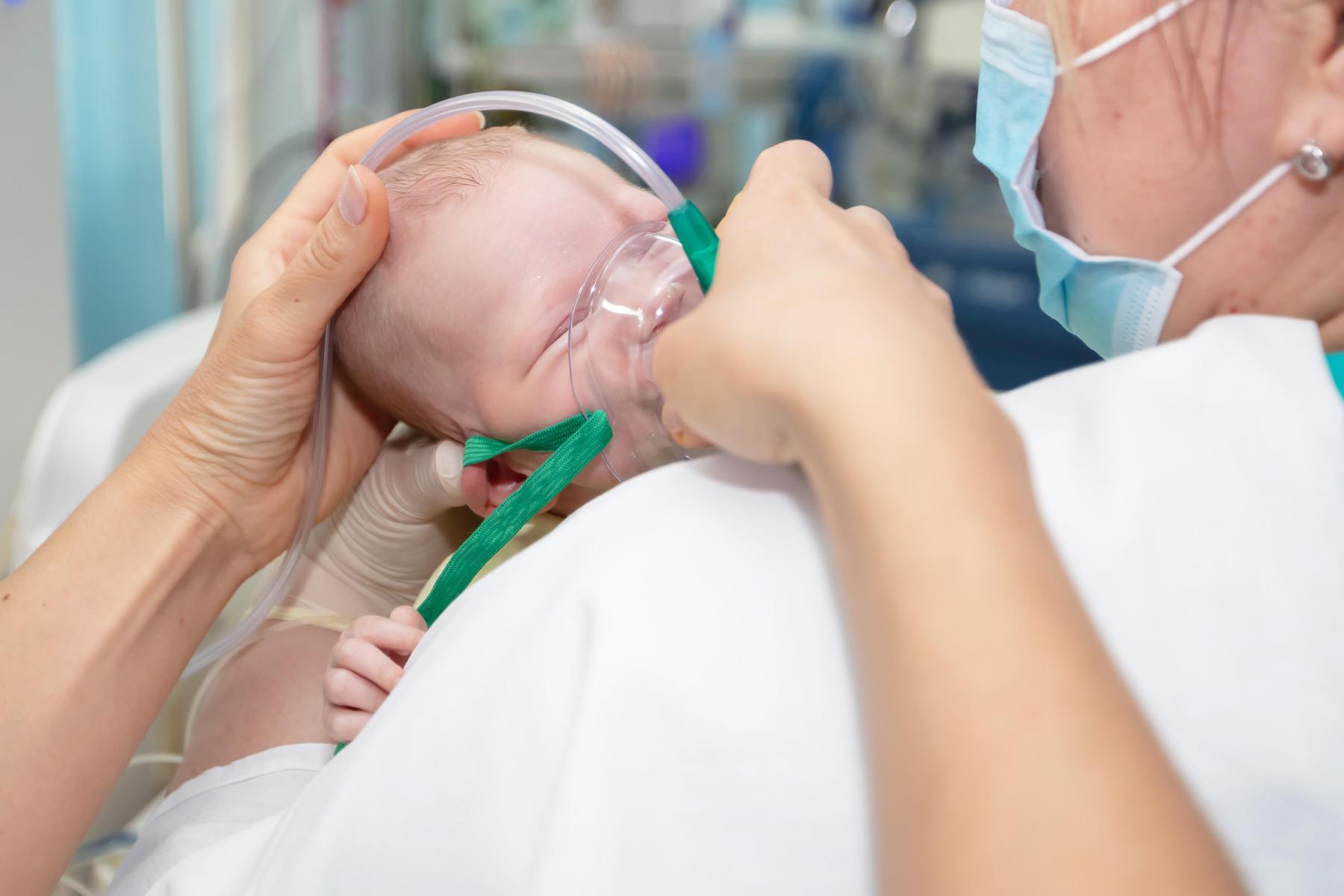 Lebensbedrohlicher Keuchhusten: Kärntner Primarius warnt vor „schrecklichem Leid für Babys“