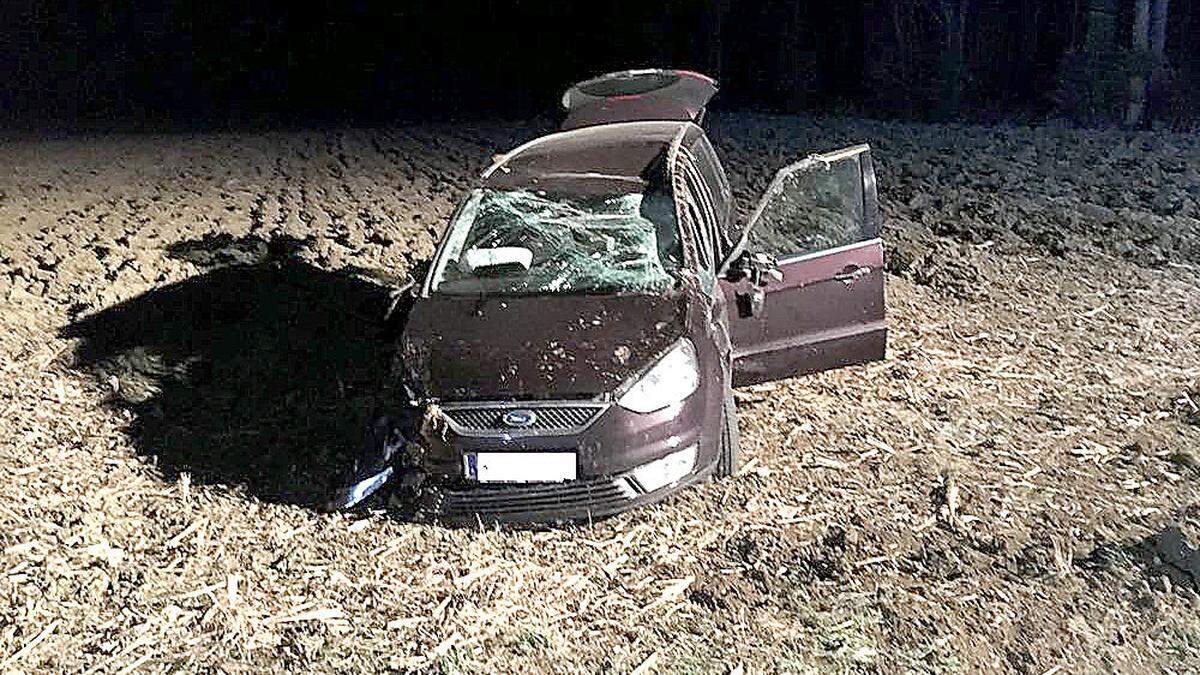 An dem Unfallfahrzeug entstand erheblicher Sachschaden