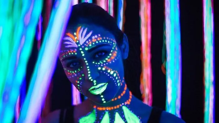 So werden die Gäste bei "Coloury" geschminkt werden