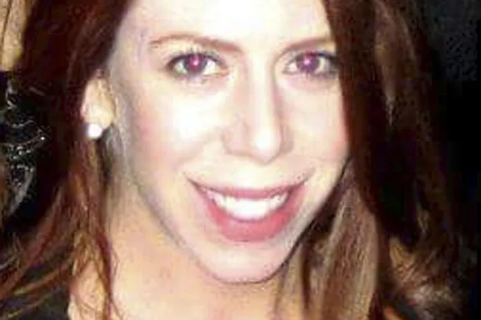 Jennifer Topaz Irvine aus San Diego war mit Freunden beim Konzert, wo sie ihr Leben lassen musste. Sie wurde 42 Jahre alt.