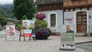 Die Wahlplakate in Schladming am Tag danach 