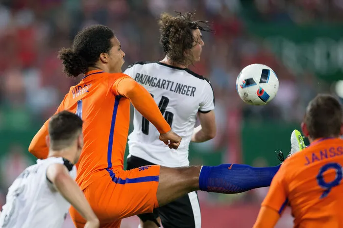 Die entscheidenden Treffer besorgten damals Vincent Janssen und Georginio Wijnaldum.
