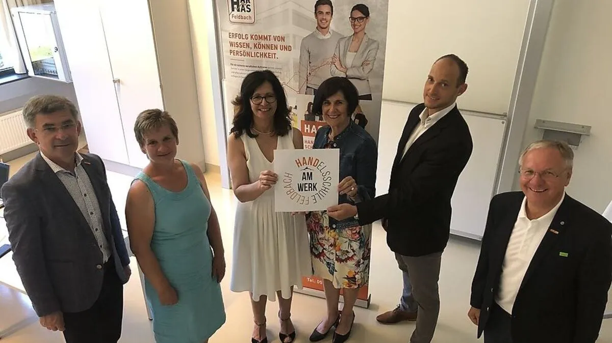 Im Bundesschulzentrum Feldbach wurde die neue Praxishandelsschule vorgestellt.