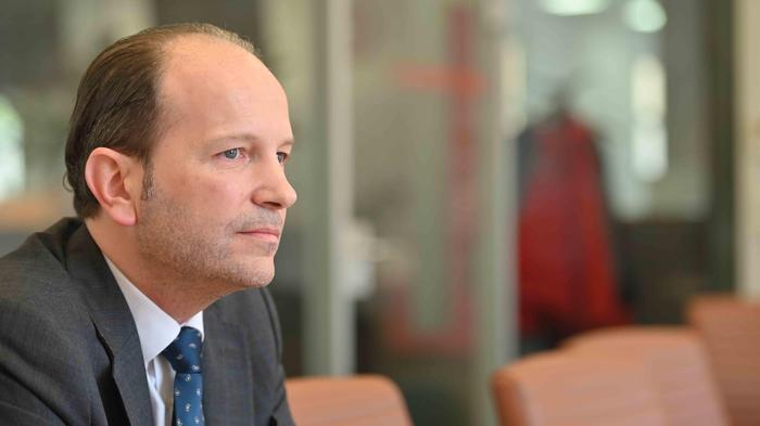 Jürgen Dumpelnik dürfte für seine Bestellung als Magistratsdirektor die politische Mehrheit verlieren