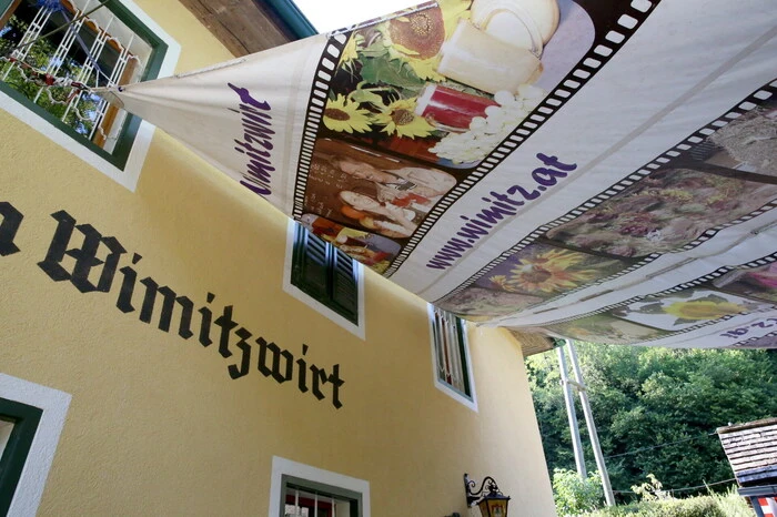 Übrigens: Fest mitrocken sah man unter anderen Musikexperten Gilbert Sabitzer, Kelag-Vorstand Manfred Freitag sowie den Vizepräsidenten des Landesgerichtes Klagenfurt, Manfred Herrnhofer. 