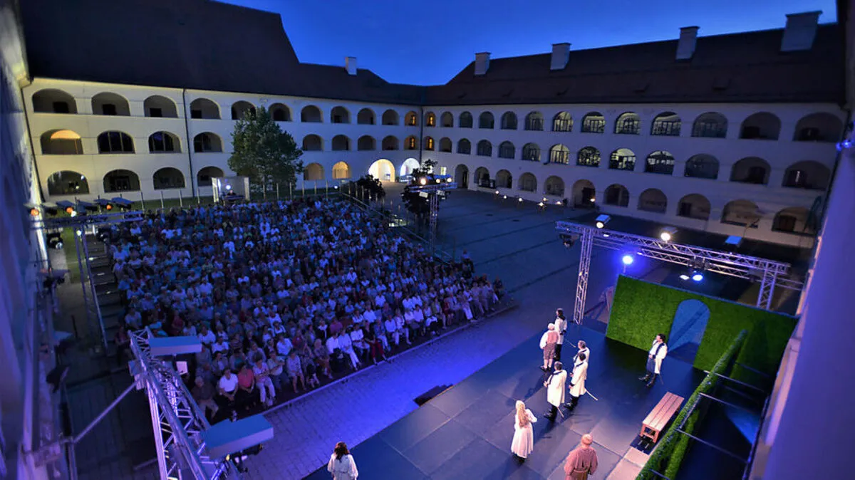 Stimmungsvolle Kulisse: Stift Eberndorf