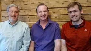 (von links) Bernhard List (FPÖ), Helmut Schweiger (Liste A-Z) und Fabian Fluch (SPÖ) arbeiten an einer Koalition