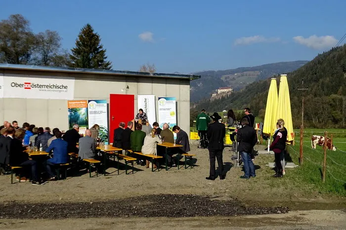 Das Kleinwasserkraftwerk wurde vom Murauer EnergieZentrum gebaut.