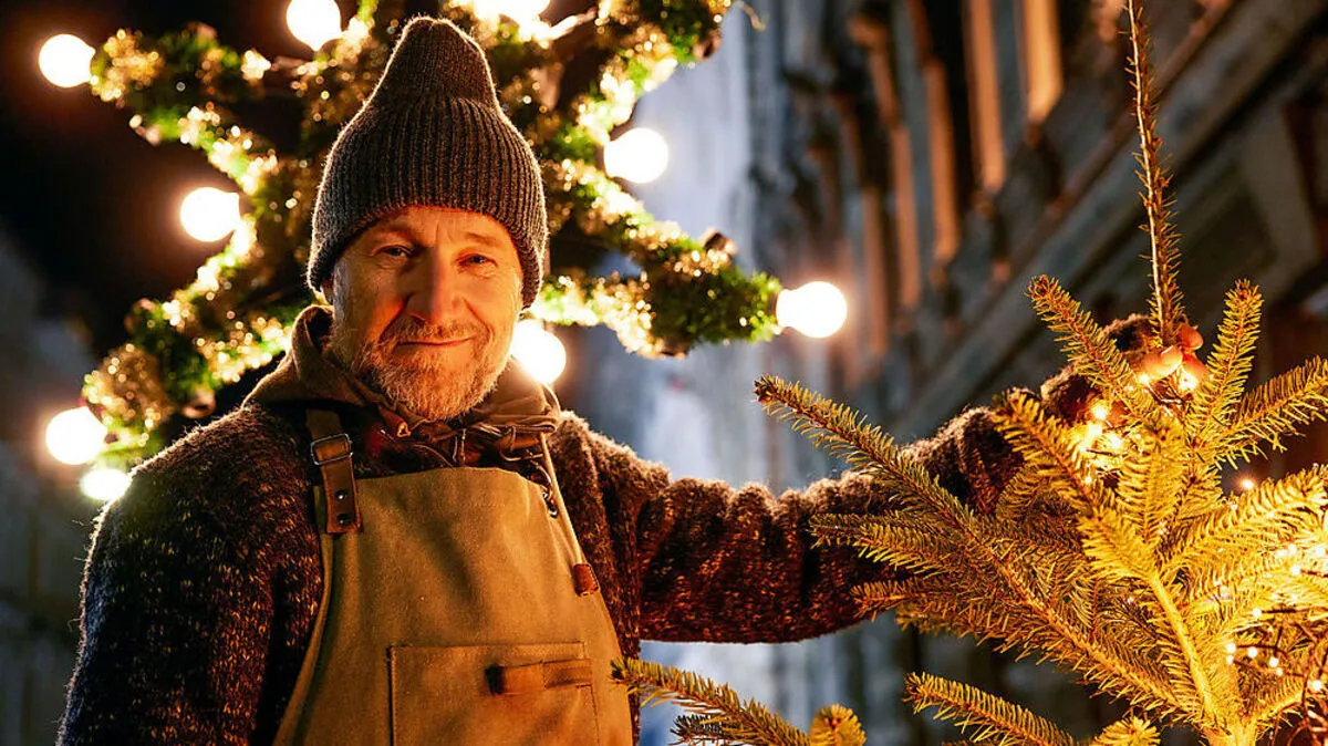 "Schrille Nacht": Roland Düringer spielt einen Christbaumverkäufer 