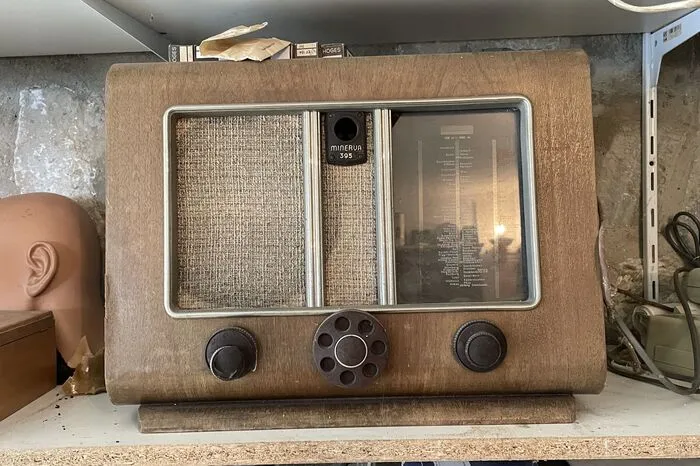 Ein uraltes Radio