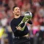 Xabi Alonso jubelte mit Leverkusen über die nächste Trophäe