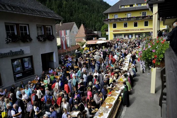 Tausende Besucher aus vielen Teilen der Steiermark und mehreren Bundesländern, aber auch aus Deutschland waren nach Mönichwald gekommen