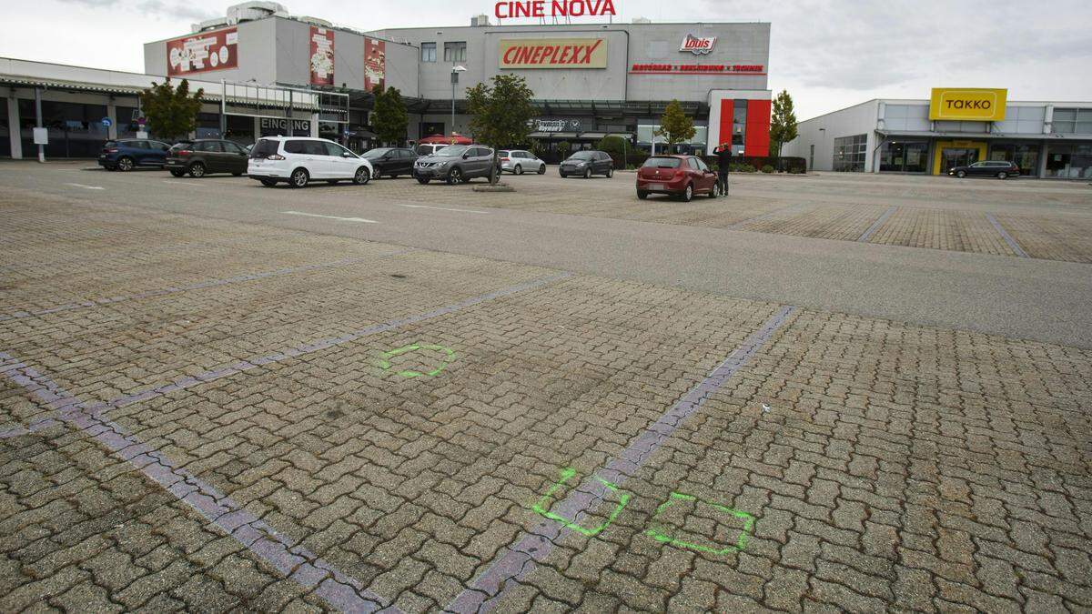 Auf diesem Parkplatz passierte die Bluttat