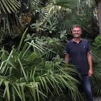 Bernhard Strohmaier in seinem Exotengarten in St. Margarethen an der Raab