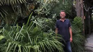 Bernhard Strohmaier in seinem Exotengarten in St. Margarethen an der Raab