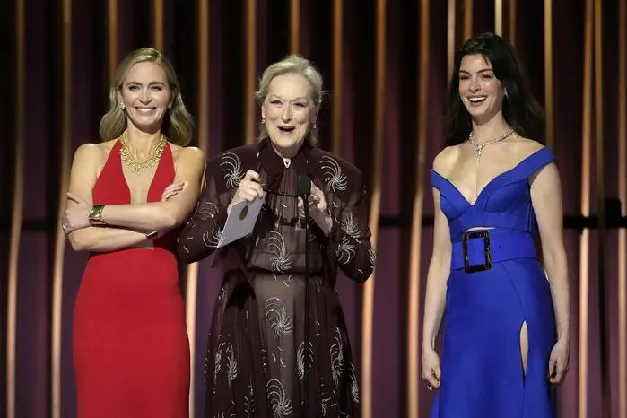 Bei den SAG Awards kam es zu einer „Der Teufel trägt Prada“-Reunion: 2006 feierten Anne Hathaway (41), Meryl Streep (74) und Emily Blunt (40) mit ihren Rollen in „Der Teufel trägt Prada“ gemeinsam einen riesigen Kinoerfolg - nun waren sie auf der Bühne wieder vereint.