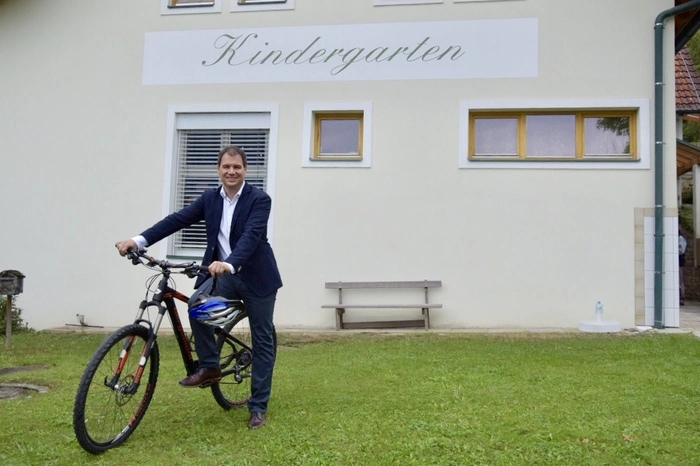 Landeshauptmann-Stv. Michael Schickhofer: Er hat am Vormittag im Kindergarten Baierdorf bei Anger gewählt - und ist mit dem Rad gekommen.
