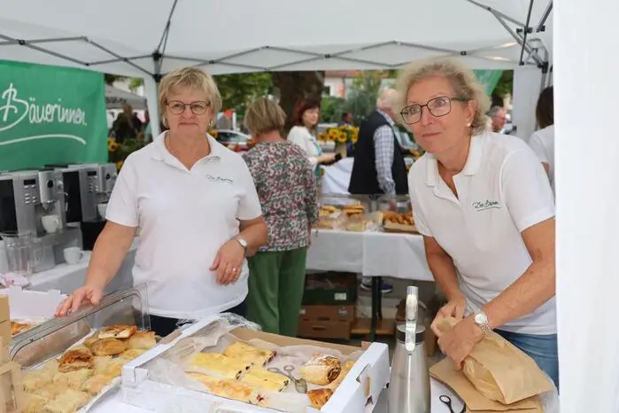 Es gab auch unterschiedliche Strudelspezialitäten und Germspeisen.