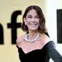 Antibes - amfAR Gala Night Red Carpet Teri Hatcher attends the amfAR gala Cannes 2025 presented by Chopard at Hotel du Cap-Eden-Roc on May 22, 2025 in Cap d Antibes, France. Photo by Franck Castel/ABACAPRESS.COM Antibes France PUBLICATIONxNOTxINxFRAxUK Copyright: xCastelxFranck/ABACAx