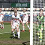 Und wieder war ein Ball im Tor. Acht Mal musste WAC-Goalie Alexander Kofler das Spielgerät aus dem Netz holen