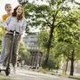 Zu zweit darf man auf einen E-Scooter nicht unterwegs sein