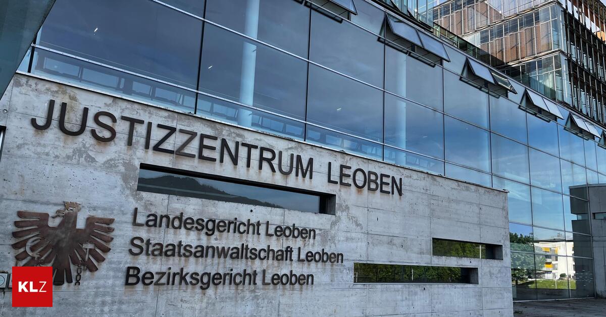 Obersteirer-61-bedr-ngte-die-Ex-Freundin-mit-Auto-auf-der-Stra-e