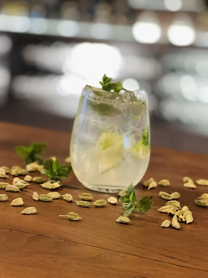 Alfred mit K.: Liebe Grüße vom Kardamon