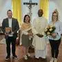 Bianca Wippaunig mit Pfarrer John Ugochukwu Opara, Vizebürgermeisterin Doris Hofstätter (Liste für Alle) sowie ihrem Vorgänger Markus Gaber (von rechts)