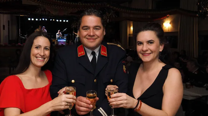 Zum zweiten Mal fand am Faschingssamstag der Ball der Klagenfurter Freiwilligen Feuerwehr Viktring/Stein-Neudorf unter Kommandant Harald Morak (am Foto zu sehen) statt.
