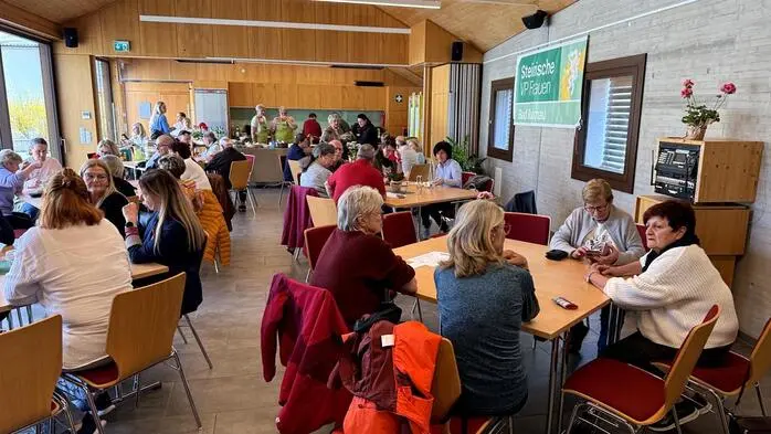 Am Samstag lud die Steirische VP-Frauenbewegung Ortsgruppe Bad Blumau zum großen Mehlspeisenbuffet in den „Ort der Begegnung“ in Bad Blumau. 