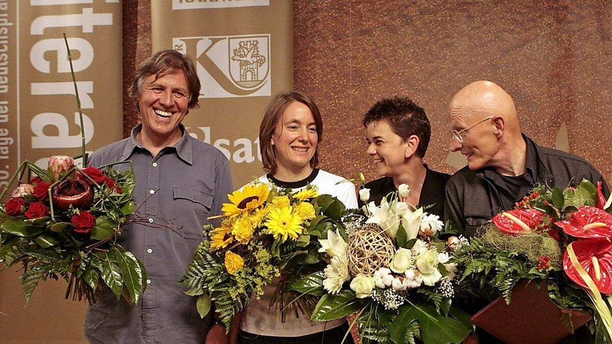 Norbert Scheuer (links) im Kreis der weiteren Preisträger beim Bachmann-Bewerb 2006