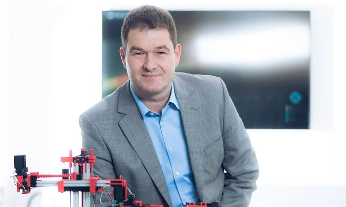 Klaus Gebeshuber ist IT-Sicherheitsexperte und Professor (FH) an der FH JOANNEUM Kapfenberg