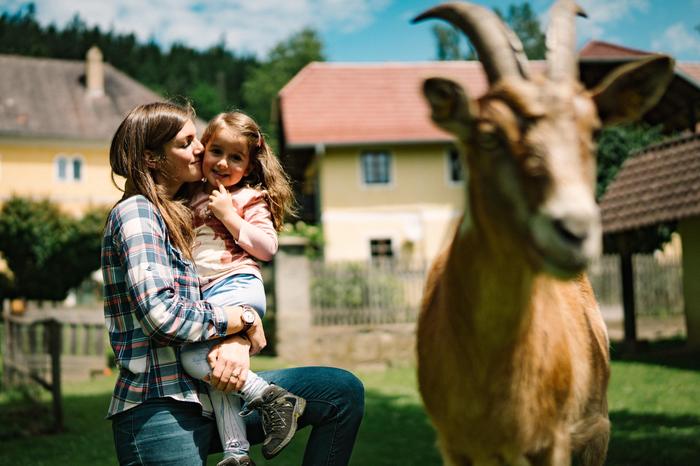 Viele Familien suchen Entspannung am Bauernhof, aber auch die Zahl der Paare und Alleinreisenden steigt