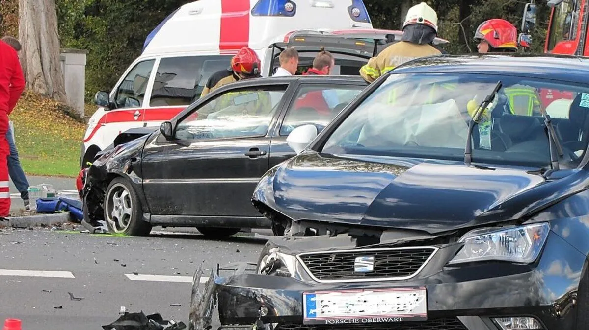 Die Freiwillige Feuerwehr, die Polizei und die Rettung waren vor Ort