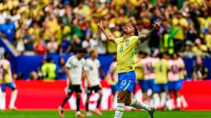 Danilo jubelte mit Brasilien
