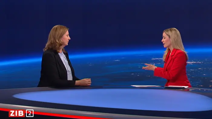 Staatssekretärin Barbara Eibinger-Miedl (ÖVP) im ZiB2-Gespräch mit Margit Laufer: „Wir werden die Preisentwicklung beobachten und sind bereit, schnell zu handeln, falls dies notwendig sein sollte.“