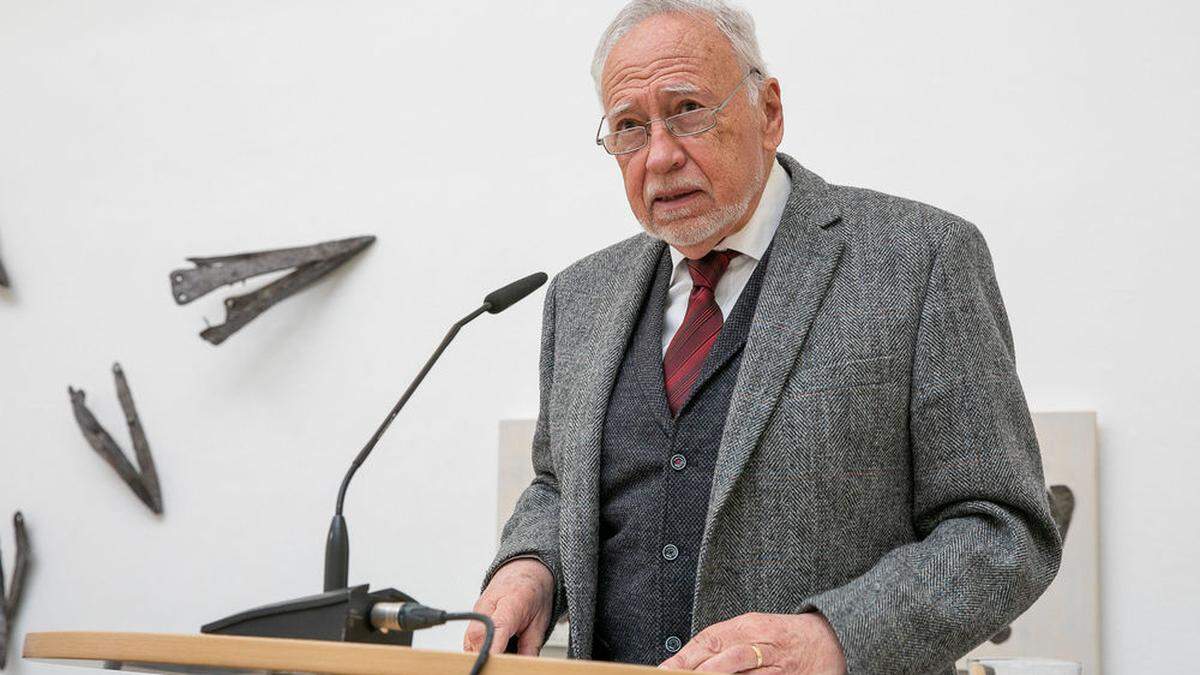 Peter Gstettner ist ein gern gesehener und gehörter Redner bei Gedenkfeiern für NS-Opfer und andere unterdrückte Menschen (2020)