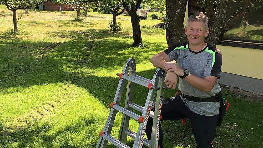 Walter Krenn in seinem Stanzer Schaugarten