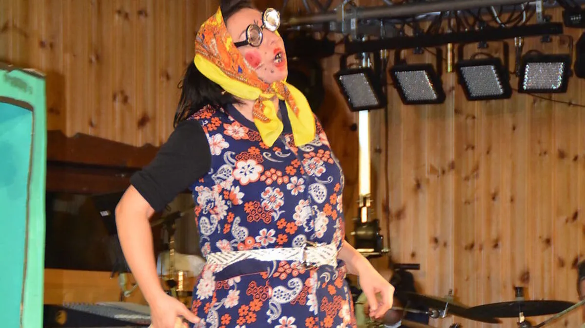 Heuer besucht „Hölga“ mit ihrem Sohn Hartmut das Fitnesscenter