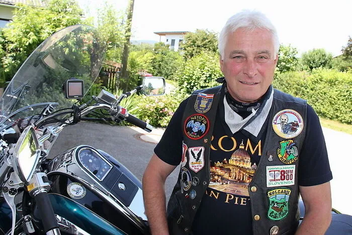 Johann Pandel aus Proboj bei Sittersdorf/(Z)itara vas konnte am vergangenen Samstag im Rahmen einer Privataudienz für 300 Motorradfahrer als einziger Kärntner mit Papst Franziskus persönlich sprechen.