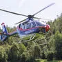 Ein Polizeihubschrauber half bei der Suche nach den geflüchteten Schleppern