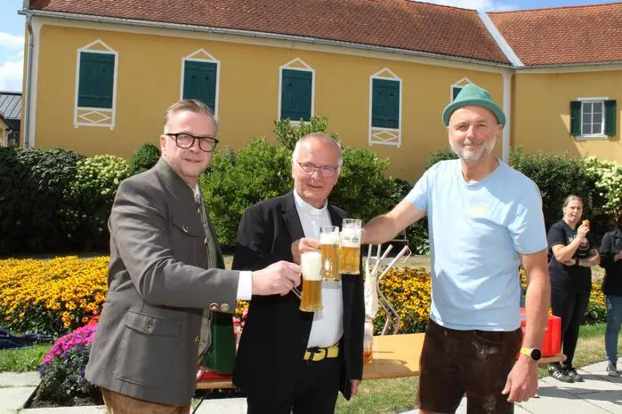 Rund 100 Aussteller präsentierten in der Innenstadt ein vielfältiges Warenangebot.