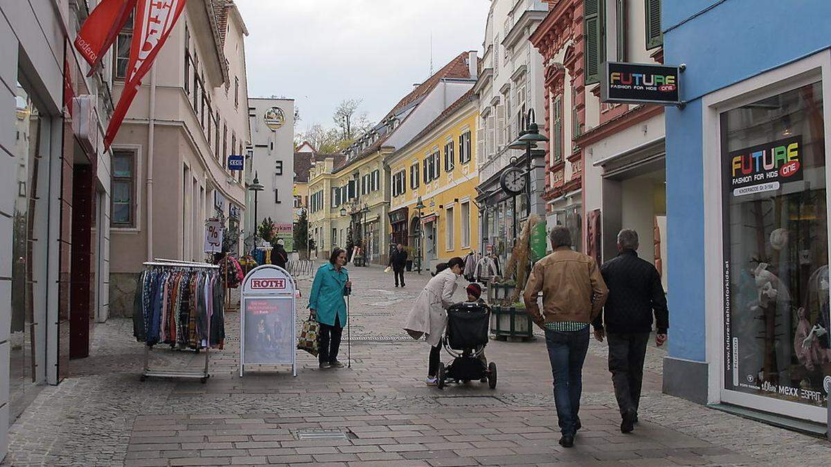 Die Besucherfrequenz in der Innenstadt macht den Handelsbetrieben Sorgen