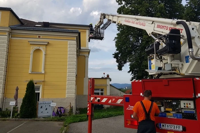 Klicken Sie sich durch die Bilder der Rettungsaktion!