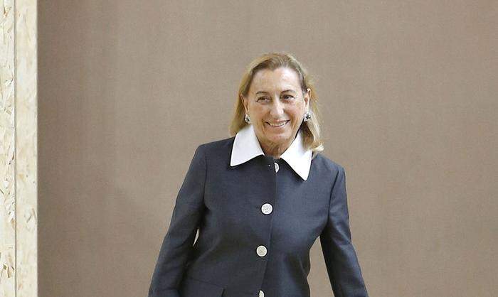 Miuccia Prada dekonstruiert die klassische Schuluniform