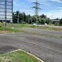 Auf dem Parkplatz an der B 68 sollen Fotovoltaik-Carports entstehen