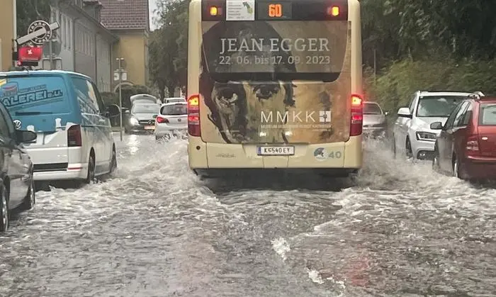 Wilde Szenen in Klagenfurt 