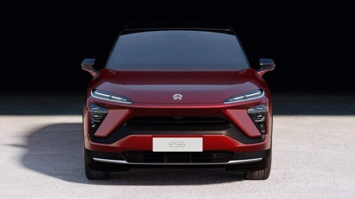 Das chinesische Start-up NextEV, das bis dato primär in der Rennserie Formel E in Erscheinung getreten ist, will nicht nur Tesla den Kampf ansagen, sondern hat sich auch gleich zum Ziel gemacht, die Autoindustrie aufzumischen.